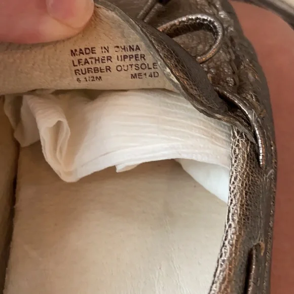 EUC Michael Kors metallic leather loafers - Picture 7 of 9